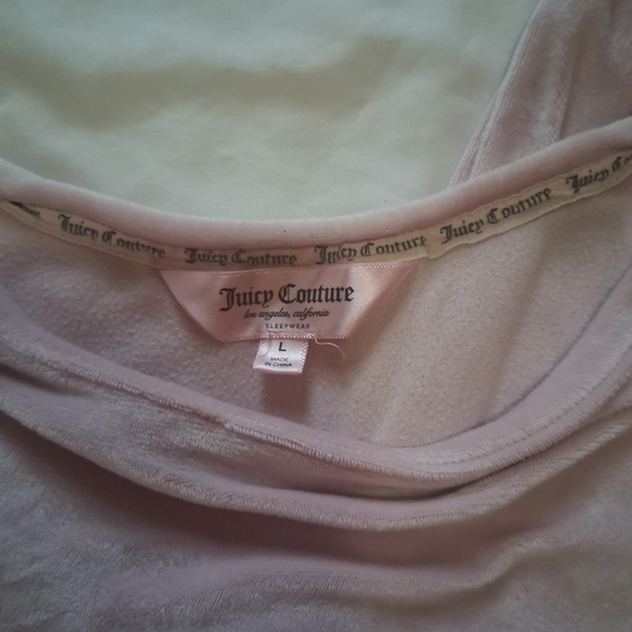 Juicy Couture Blush Velour Lounge Set - Picture 7 of 8